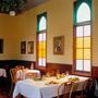 Vineyard Cottages & Cafe