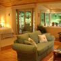 Myers Creek Cascades Luxury Cottages Healesville