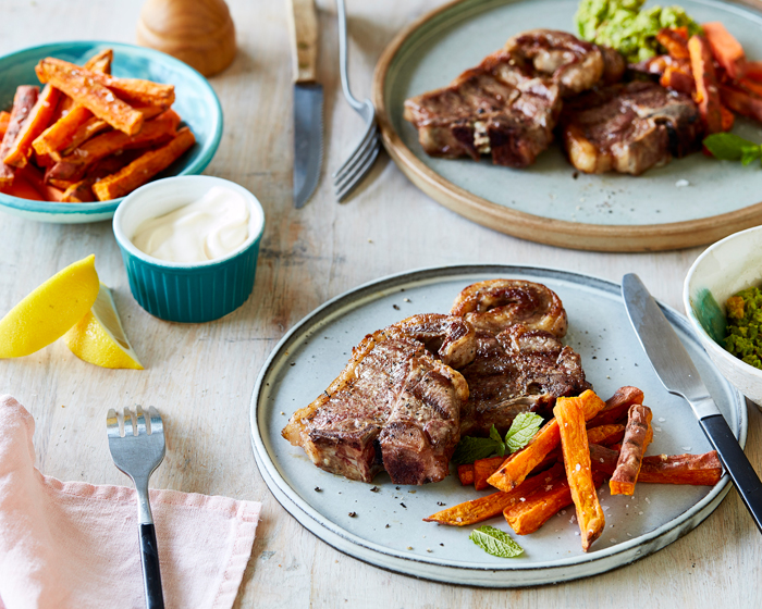 NZ Born Chef, Daniel Wilson of Huxtaburger, brings Two Nations together over Aussie Lamb