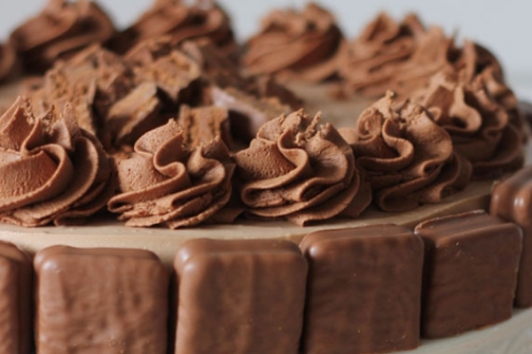 Life Happens…Chocolate Helps! Five Recipes to Satisfy Your Choccy Cravings.