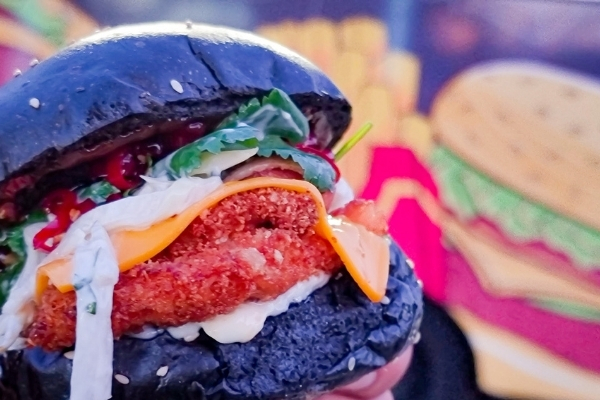 What’s Between Your Buns Hon? Chow Down at These Five Joints for International Hamburger Day!