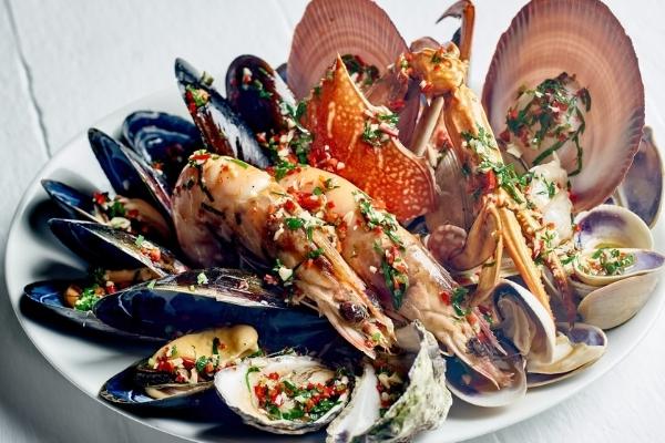 Just for the Halibut – Sail into these Seafood Restaurants for Shrimply Irresistible Dishes.