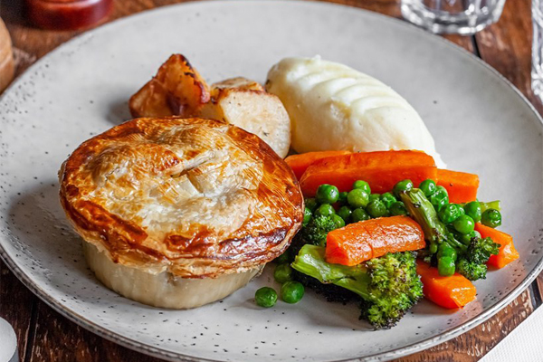 Everybody Loves a Good Pie - Four Gourmet Recipes to Make for Australia Day.