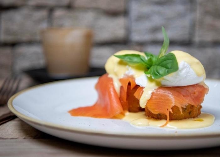 Friends with Benedicts – Five Cafes to Celebrate National Eggs Benedict Day.