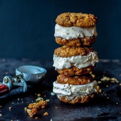 Try this ANZAC Ice Cream Sandwich Biscuit Recipe to Wow Family and Friends.