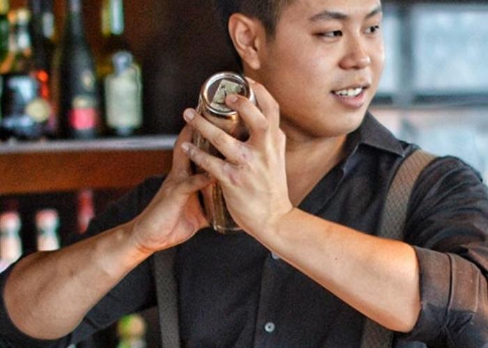 Cocktails and Canapés, the Perfect Combination – We Talk to Alcove Mixologist Ricky Liau.