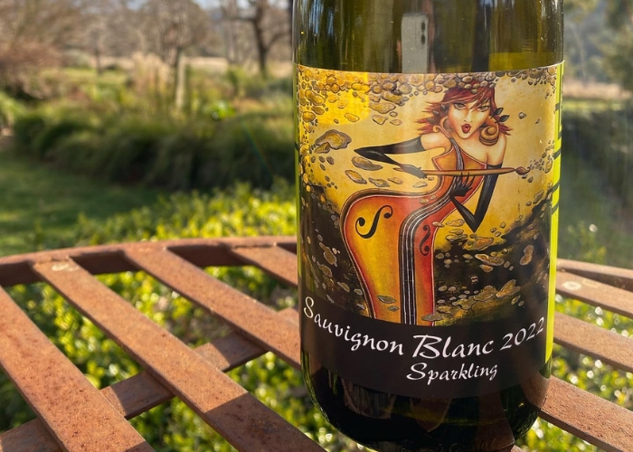 Wine of the Week – Cargo Road Wines 2022 Sparkling Sauvignon Blanc.