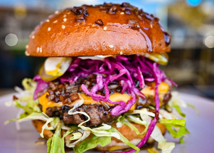 You’re The Bun That I Want – Five Joints to Chow Down for International Hamburger Day.