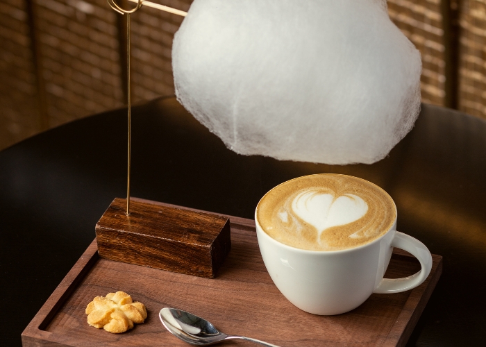 Dine 461 metres high, Vietnamese Style