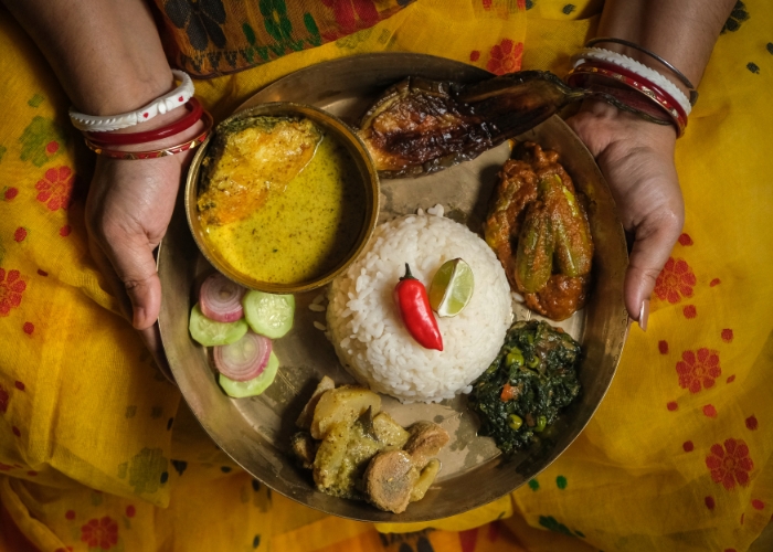 India's Culinary Kaleidoscope: A Gastronomic Journey through the Land of Spices