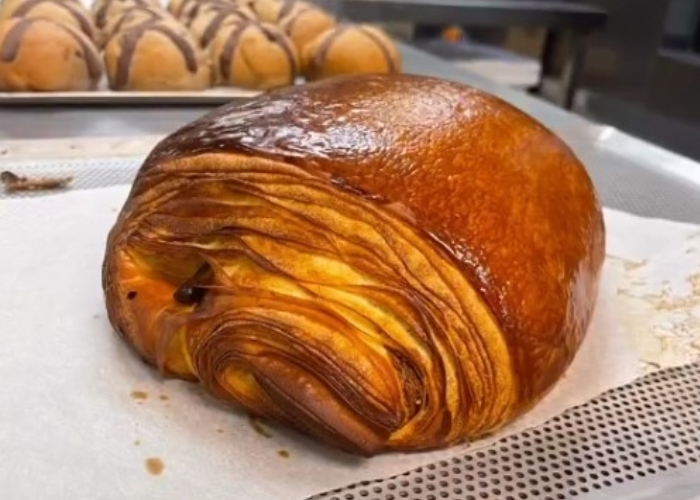 The Cube Croissant Trend but Gold Coast Lacking!