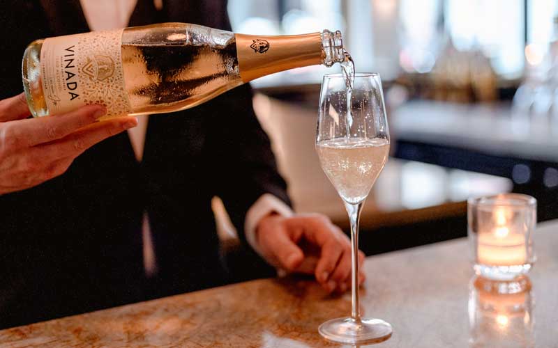 Add European Glamour to Ocsober with Vinada Non-alcoholic Wines + 3 Mocktail Recipes.