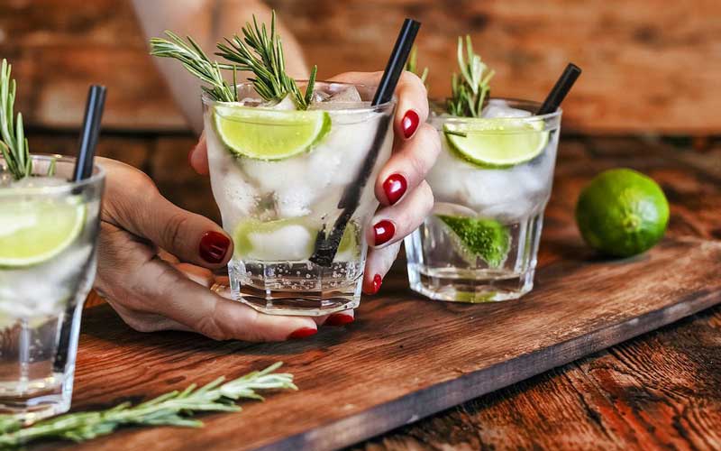 Keep Your Gin Up – 5 Ways to Celebrate International G & T Day!