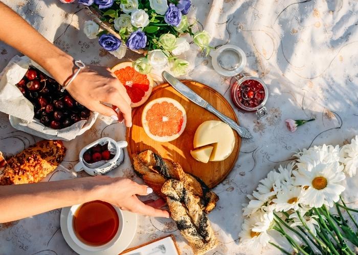 How to Construct the Perfect Australian Picnic