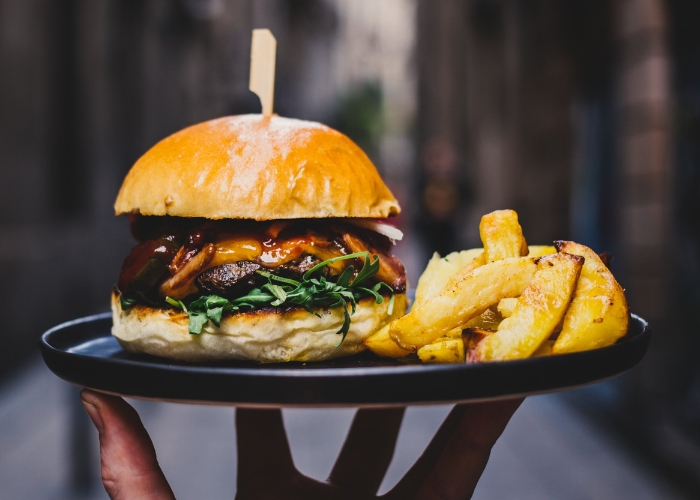 5 Essentials to Curating the Perfect Burger