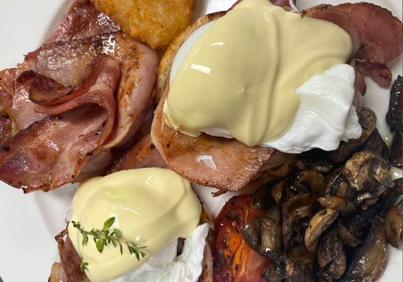 Morning Bliss: 5 Places to Get Eggs Benedict on Your Plate.