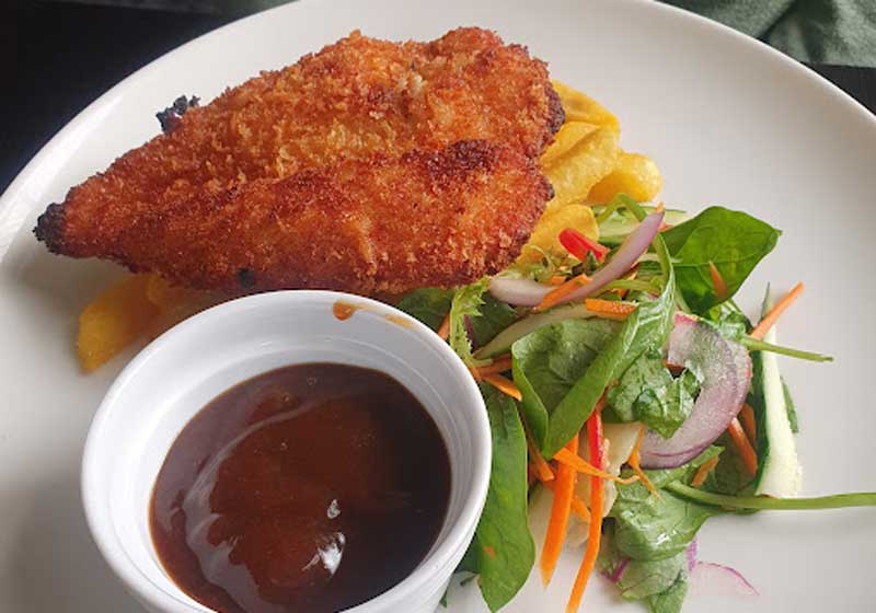 5 Venues for the Best Chicken Parmy in Town