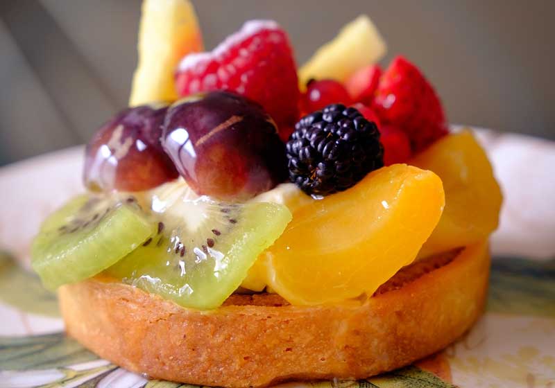 6 Delicious Desserts to Make the Most of Spring Fruit