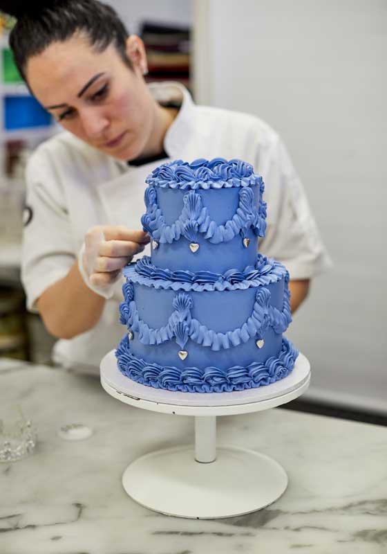 Vintage-inspired Wedding Cakes Are a Piping Hot Trend in Melbourne