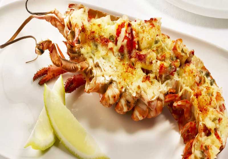 How to Eat a Lobster + a Classic Lobster Thermidor Recipe