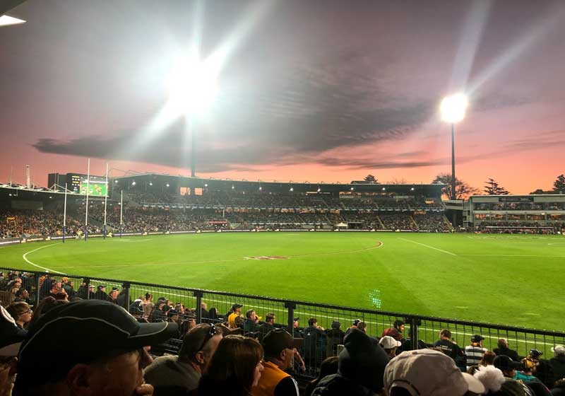 Which AFL Stadium is Best for Footy Foodies?