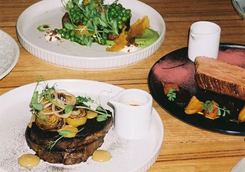 The Ultimate Foodie Road Trip: 5 Must-Visit Restaurants Across Australia