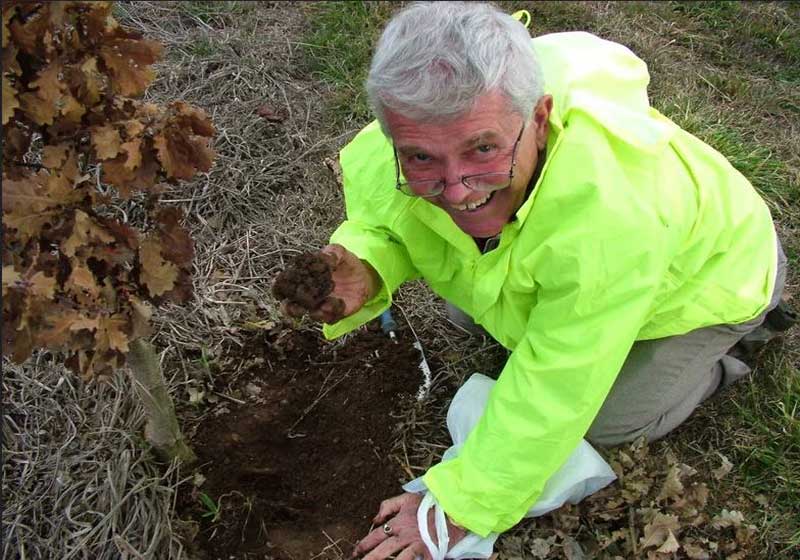 Everybody’s Truffling: Where to Experience a Truffle Hunt and Taste Test this Season