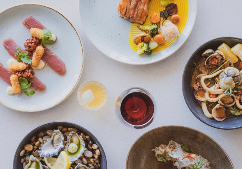 Fresh Seafood Dining in Style