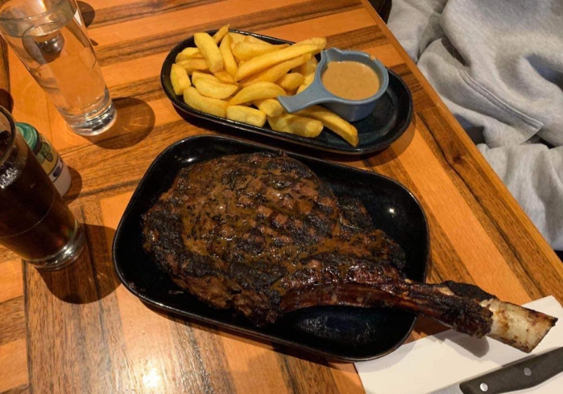 Plan the Perfect Evening at These Top Date Night Restaurants Across Australia