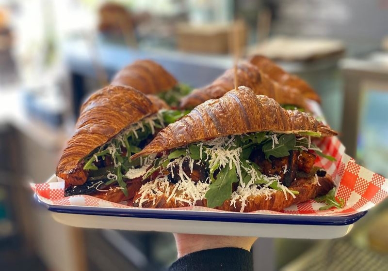 No Reservation? No Worries - Top Walk-in Friendly Cafés and Eateries You’ll Love