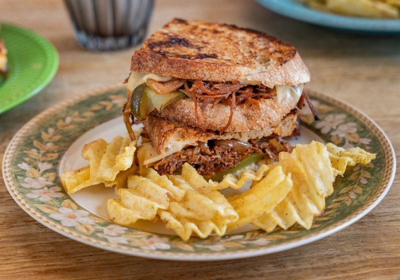 No Reservation? No Worries - Top Walk-in Friendly Cafés and Eateries You’ll Love