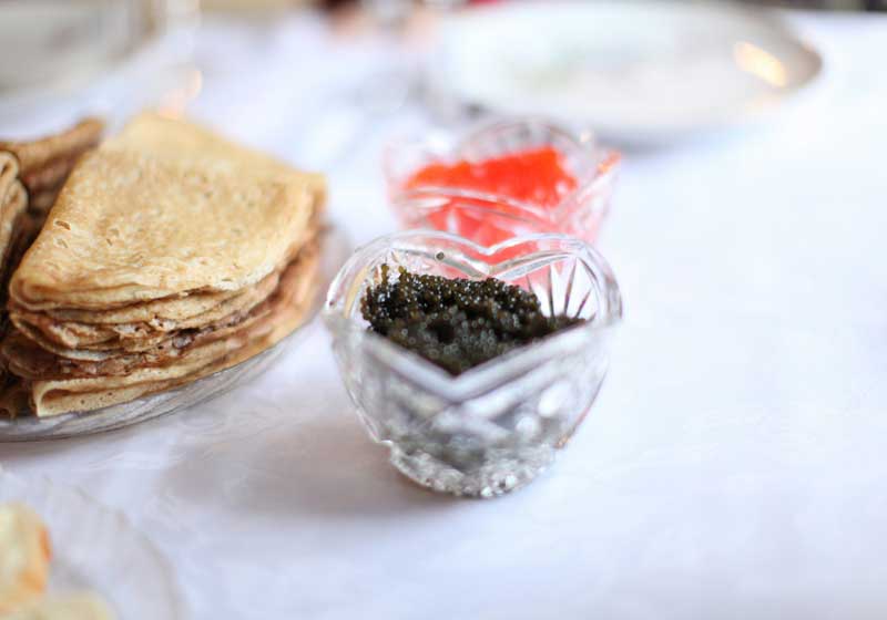 How to Host an Indulgent Caviar and Champagne Party