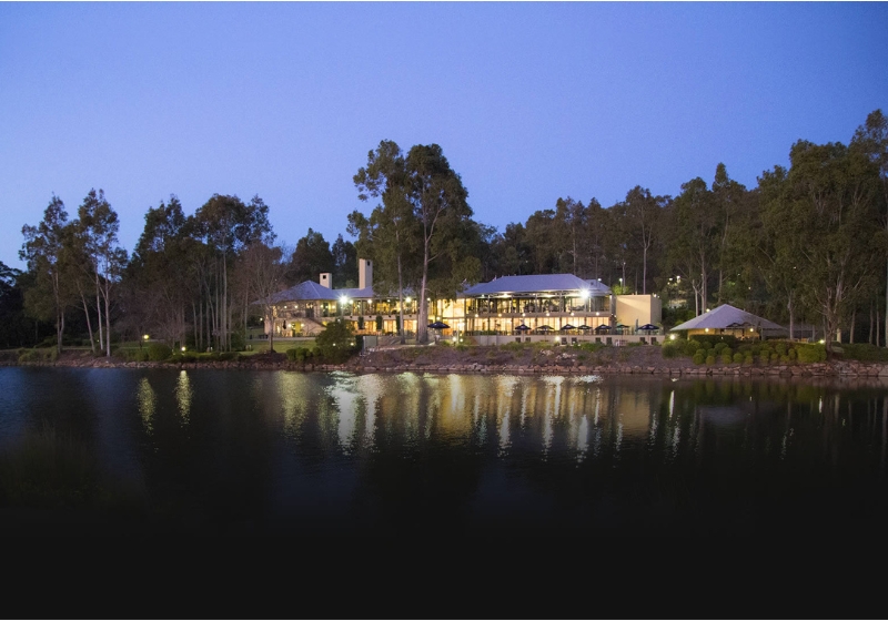 Sunset Sessions by the Sea: Dine Where the Sky Meets the Plate