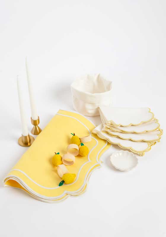 8 Extremely Glamorous Kitchen Accessories