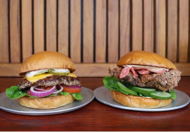 No Forks Given: Hands-On Eating Experiences