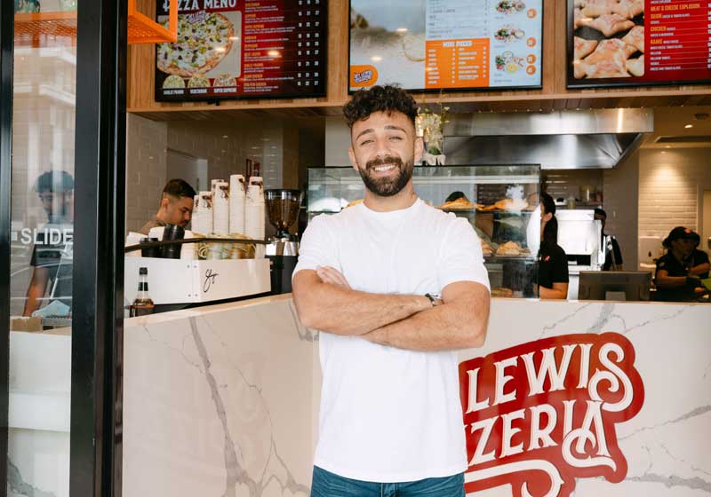 20 Years, 500,000 IG Views: 10,000 Manoush a Week: The Man Behind the Baking at Mt Lewis