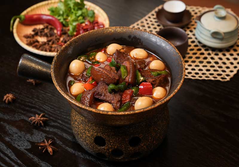 25 Spices Hunan Restaurant Opens in Haymarket