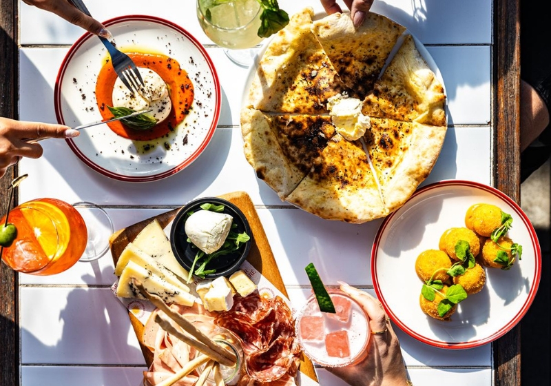 Venues with the Perfect Pre-Dinner Ritual