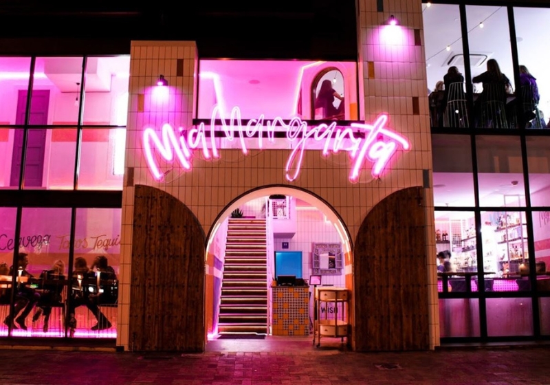 Atmosphere First: 5 Dining Destinations Where the Space Is as Striking as the Food
