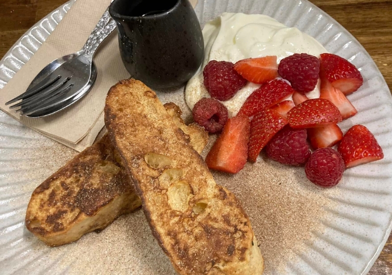 Café Vibes, Elevated Menu