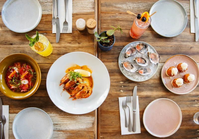 Dine with a View: Top Restaurants That Come Alive at Sunset