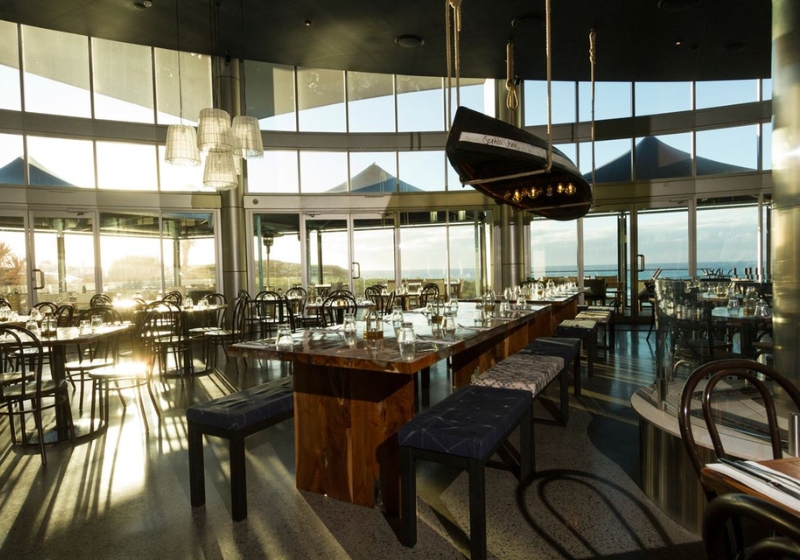 5 Restaurants with Breathtaking Water Views that Redefine Oceanfront Dining