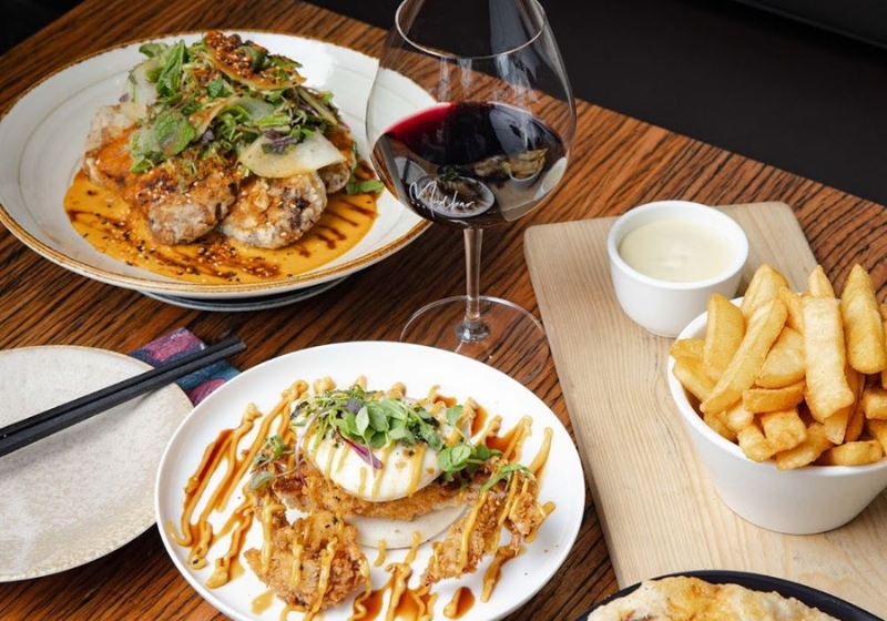 Sun-Soaked Dining: 5 Venues Where Daylight Elevates the Experience
