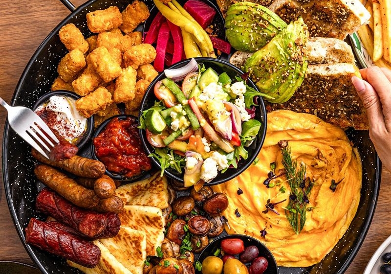 5 Restaurants with Shared Platters So Good You’ll Want to Bring a Crowd