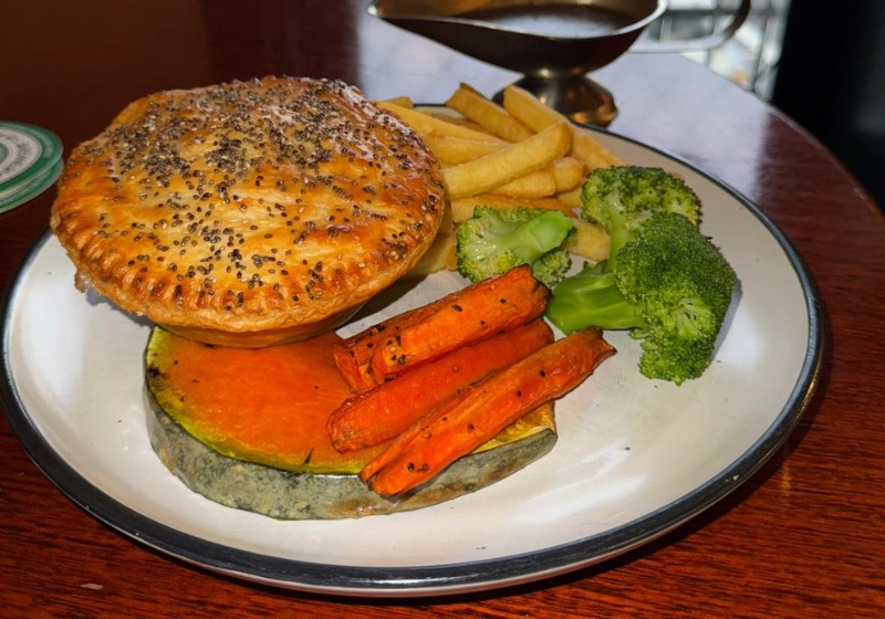 Cosy Winter Dining Venues to Warm You Up This Season