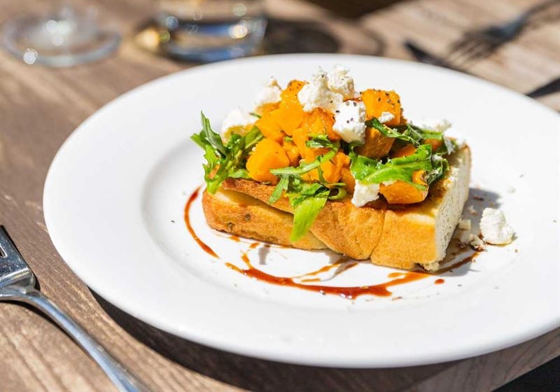 Cosy Winter Dining Venues to Warm You Up This Season