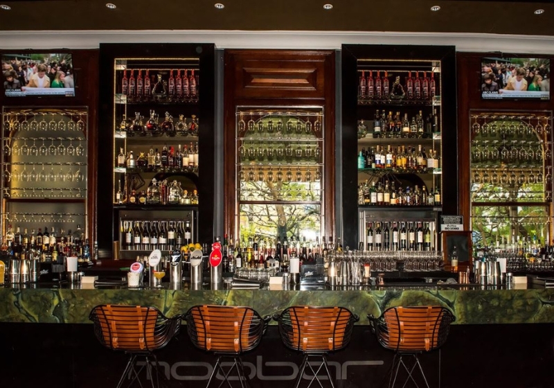 Where to Dine for a Sophisticated Night Out: Melbourne to Brisbane's Best Elegant Restaurants