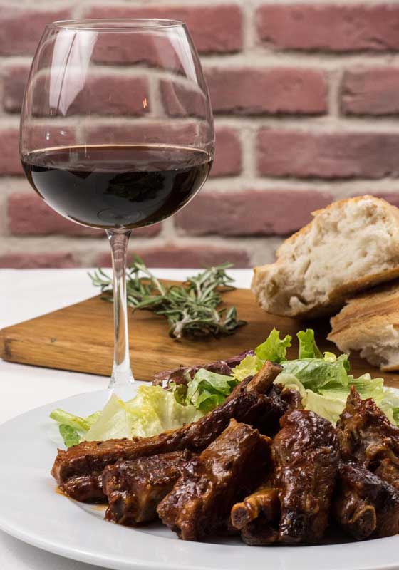 Spice and the Sommelier: How to Pair Wine with Spice