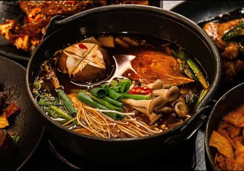 5 Restaurants to Turn Up the Spring Heat!
