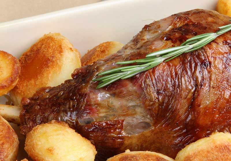 5 Iconic Kiwi Dishes You Must Try in New Zealand (That Aren’t Pavlova)